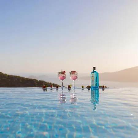 Villa Luxury For 8 With 20m Large Infinity Pool In Kalkan *