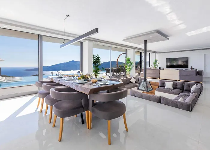 Luxury For 8 With 20m Large Infinity Pool In Kalkan Villa