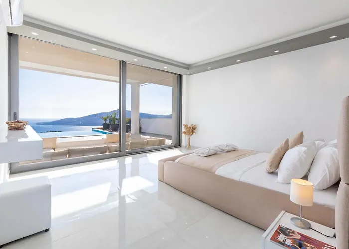 Villa Luxury For 8 With 20m Large Infinity Pool In Kalkan Kaş