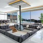 Luxury For 8 With 20m Large Infinity Pool In Kalkan Villa *