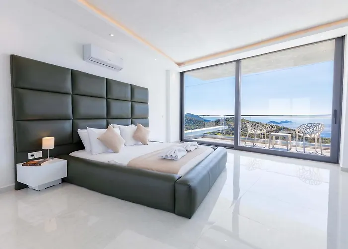 Luxury For 8 With 20m Large Infinity Pool In Kalkan * 卡斯